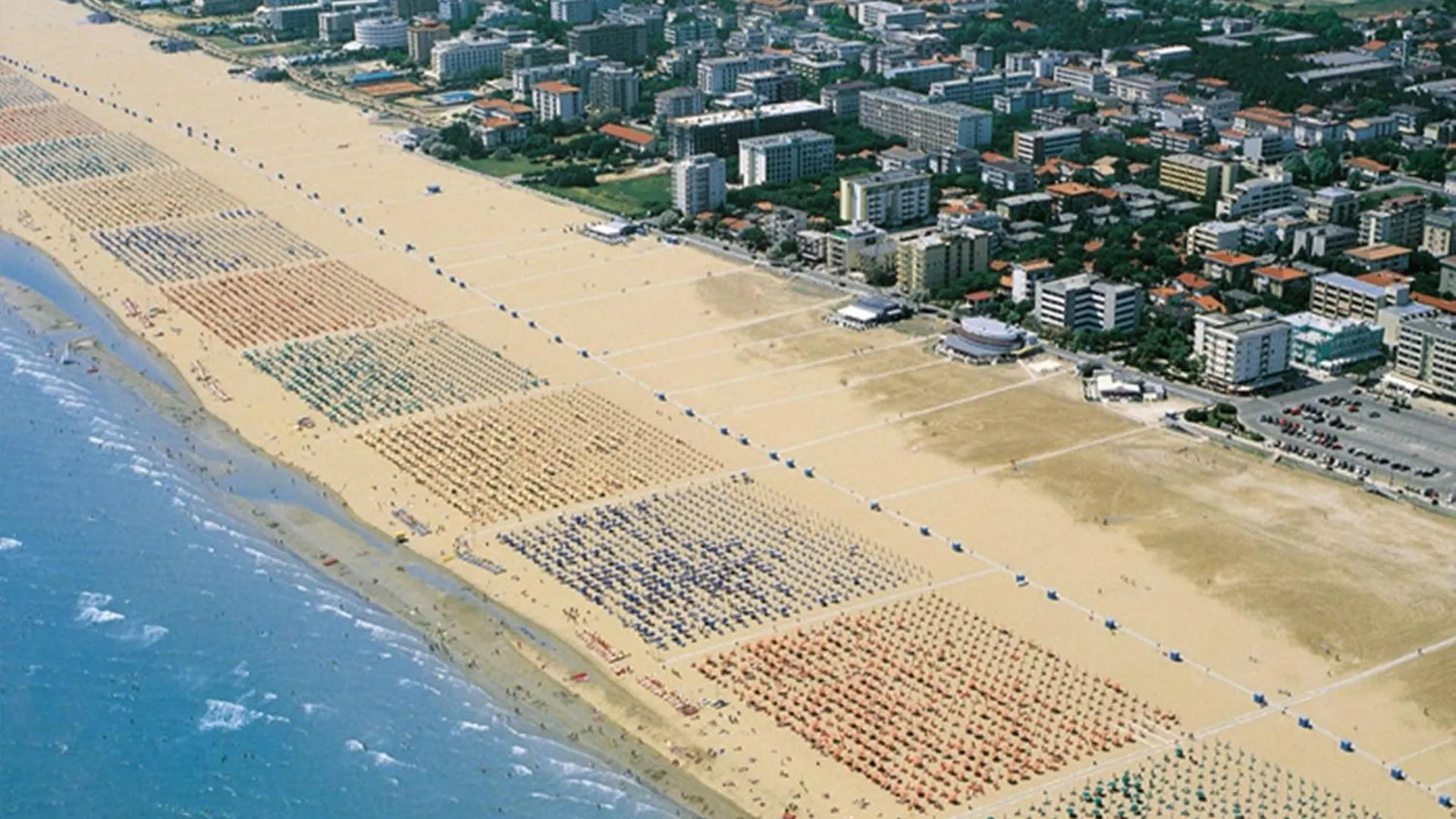 Modernly Equipped Apartment With Balcony In Bibione
